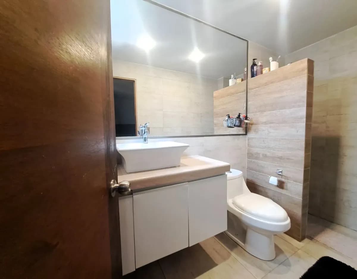 Casa remodelada de 4 dormitorios en Las Condes — foto 5